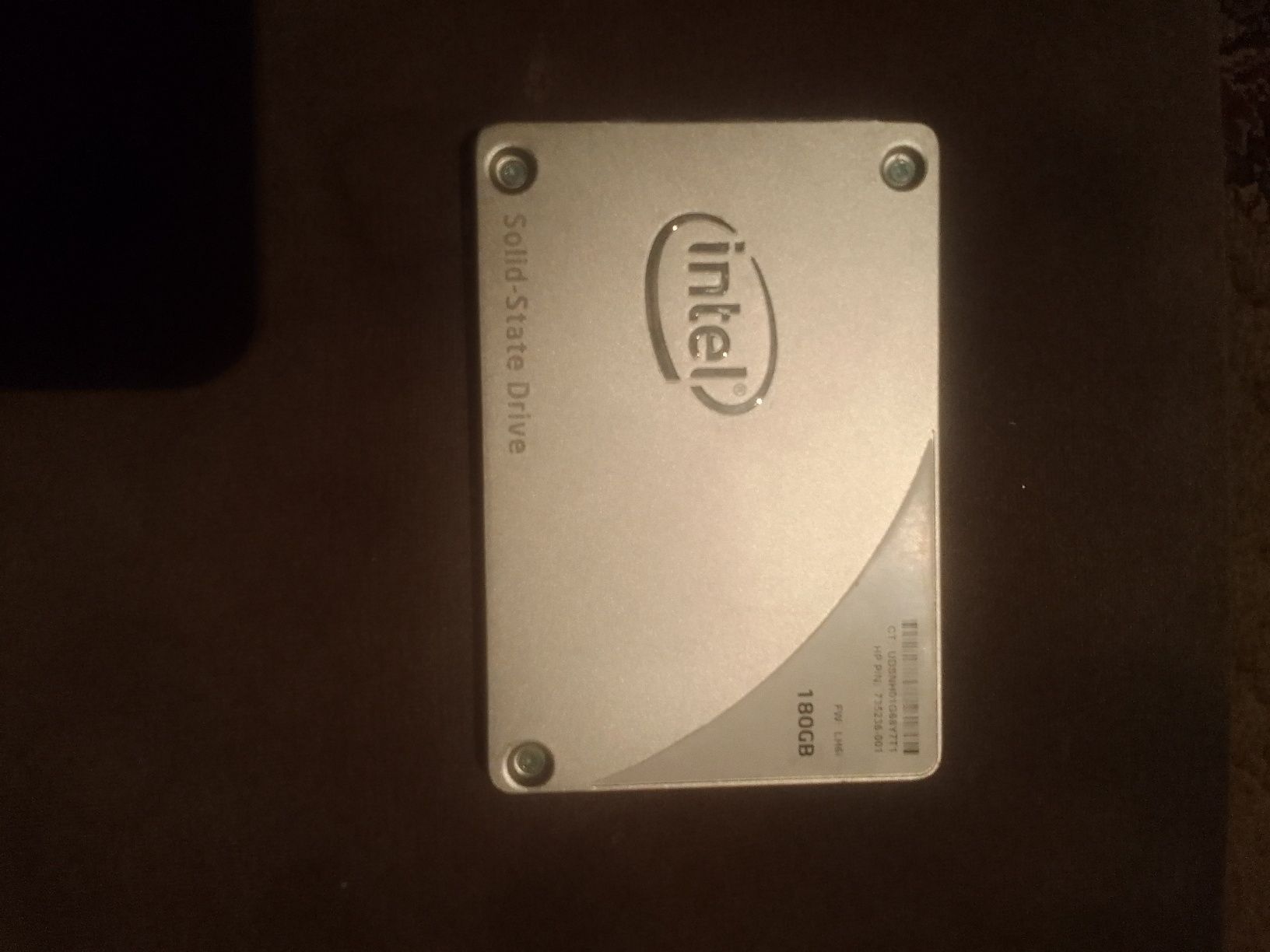 SSD диск на 180 GB