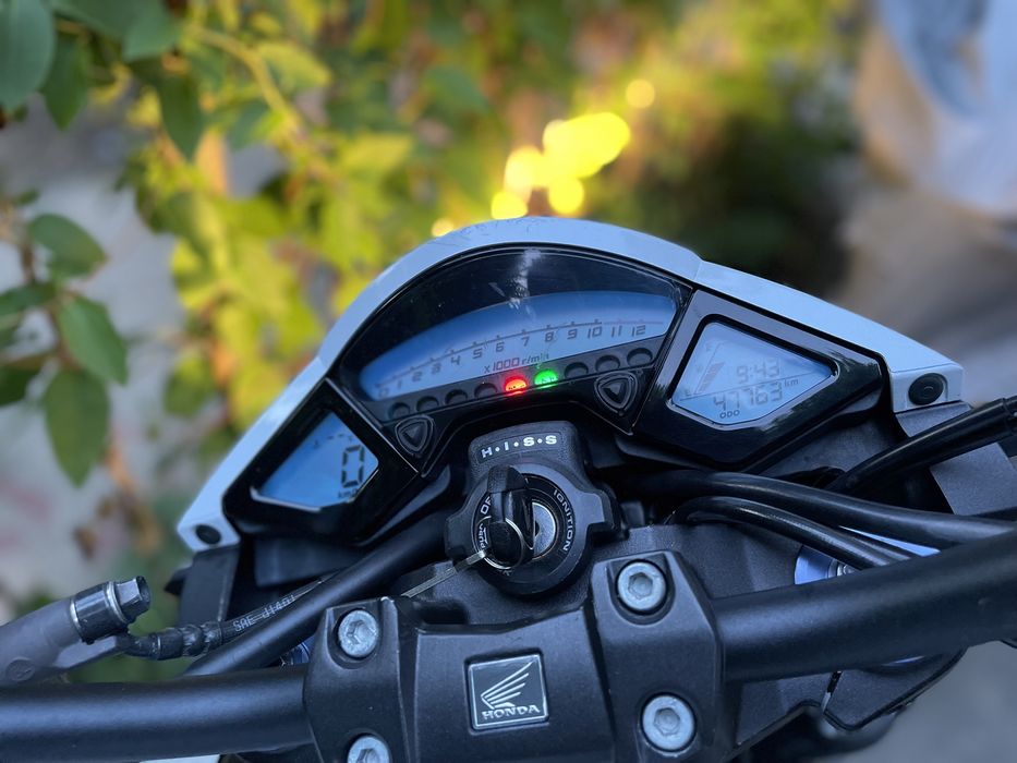 Vand Honda CB1000R