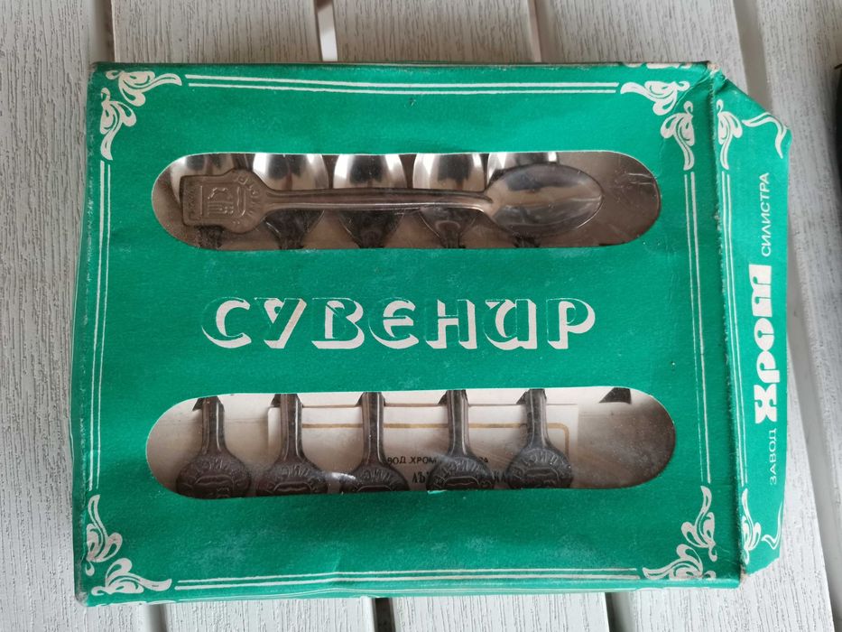 Лъжички за кафе, вилички и ножчета за десерт
