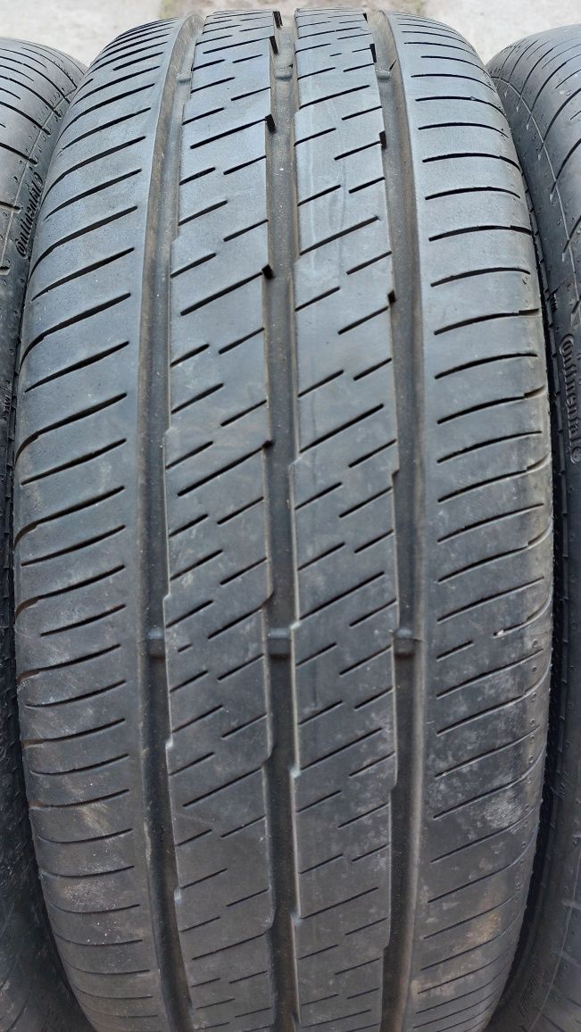 Гуми за Бус 225/65/16 C Continental VancoEco 4 броя