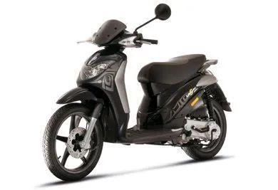 Dezmembram Piaggio Liberty S 50 125 2007 4T