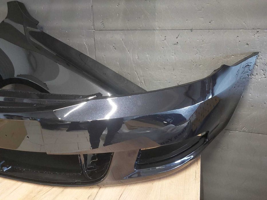 Bara & Aripa Fata Dreapta Skoda Octavia 2/II 2008-2013 (F9R (Negru))