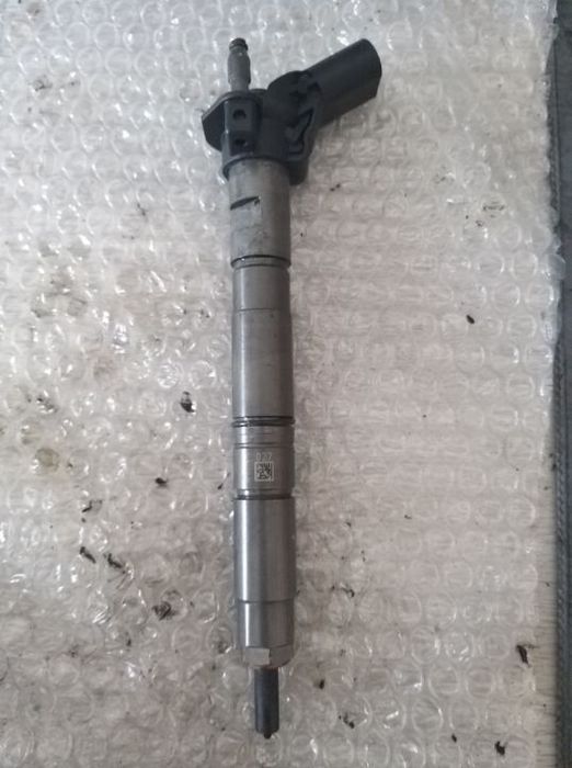 Injector 2.7 tdi audi a4 b8 a5 t a6 4f q5 q7 vw touareg porsche cayenne 92a