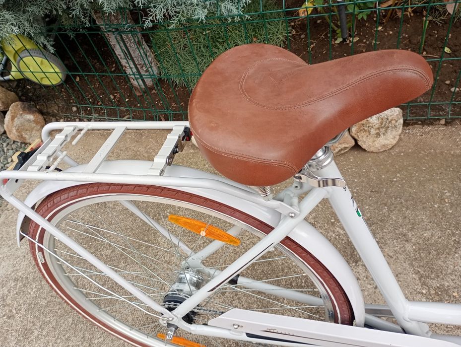 Bicicletă damă PEGASUS,cu 7 vit Nexus,frâna picior,stare f bună !