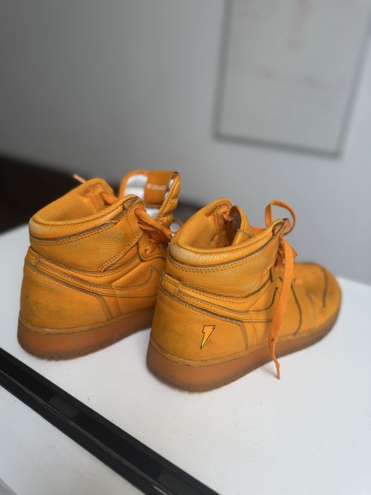 Air Jordan 1 Retro High OG Gatorade – Orange Peel (ediție limitată)