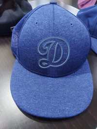Бейзболни шапки New Era