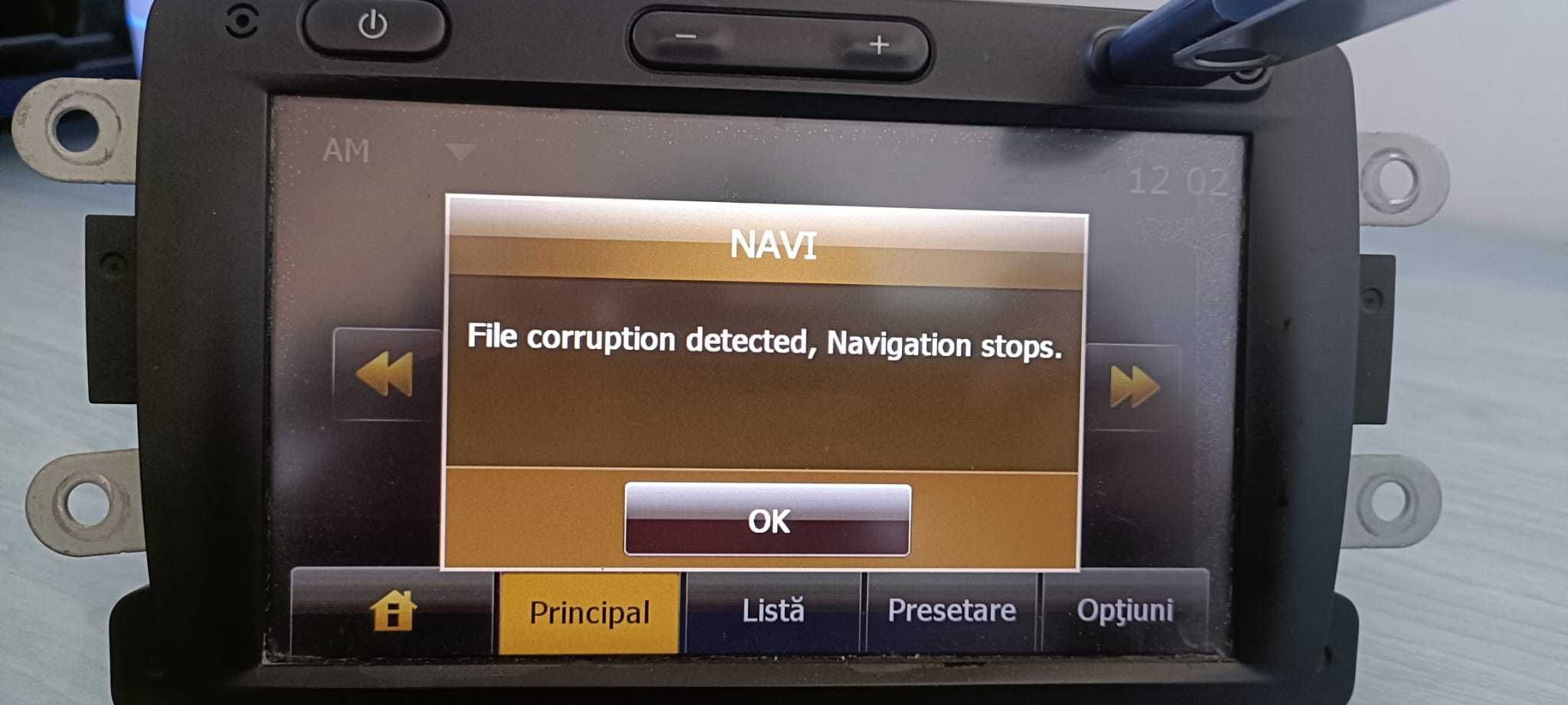 Reparatie navigatie MediaNav Dacia Logan Duster Sandero Renault Clio
