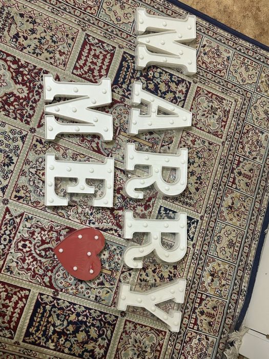 продам светодиодное буквы, надпись Marry me с сердцем
