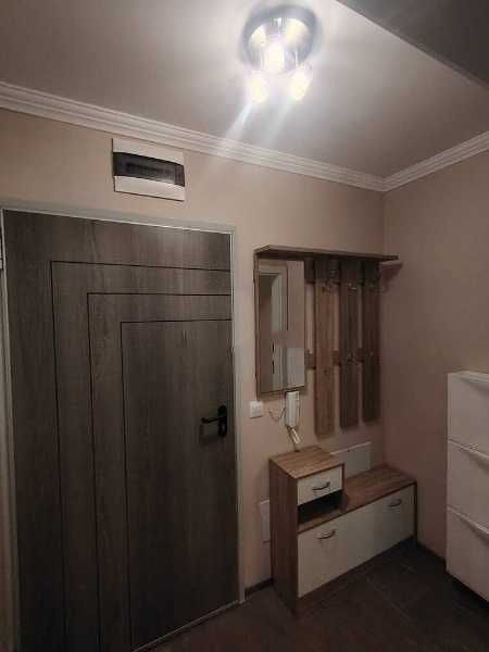 Дава се под наем Двустаен апартамент в Бургас, Зорница - 55 кв.м за 550 € - Снимка #2