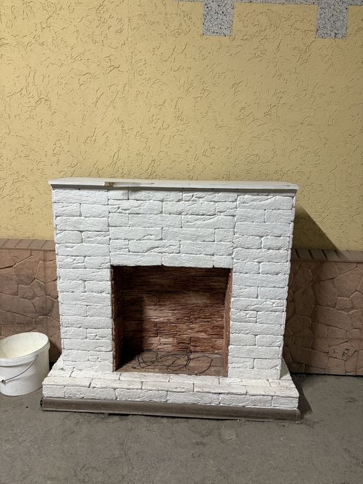 Камин декоративный