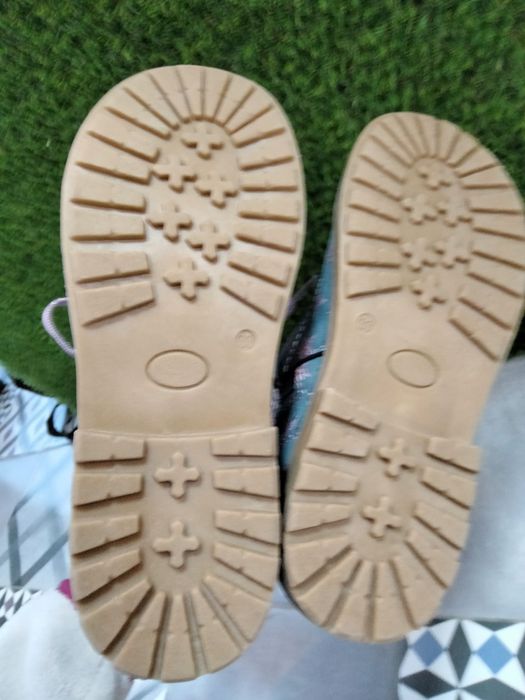 Ghete noi nr 33 fetițe