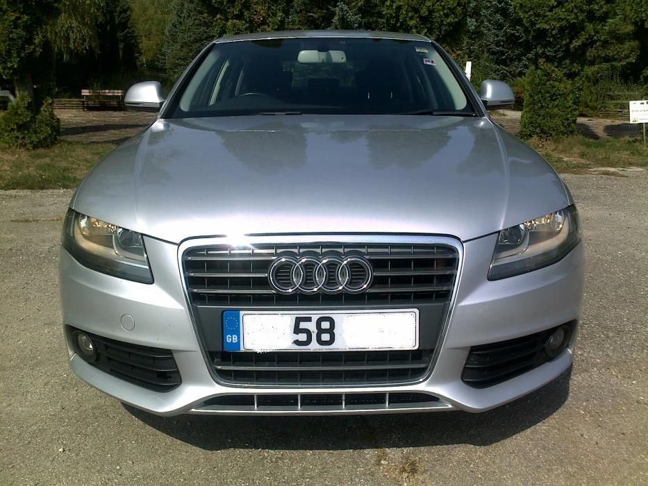 AUDI A4 2.0tdi B8 143k.c