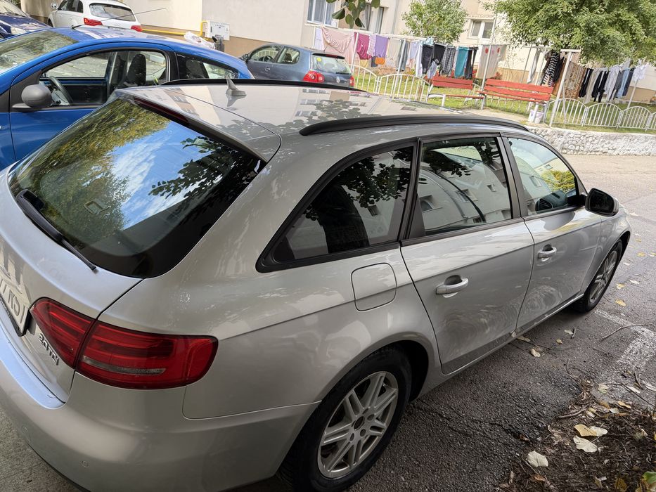 VAND Audi a4 b8 2.0 TDI