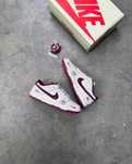 Nike SB Dunk Low Stussy