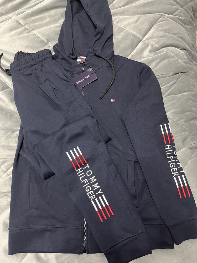 Женский спортивный костюм Tommy Hilfiger