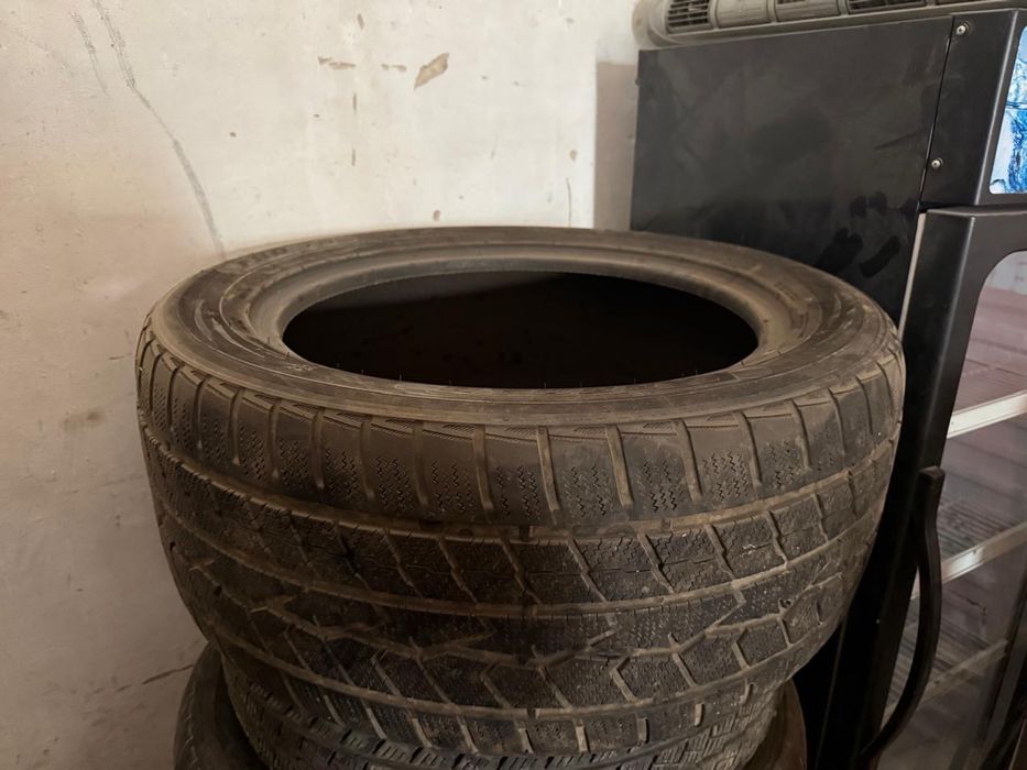 Продается шины 275/55/20