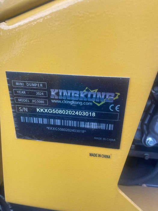 Vand mini dumper pe senile cu autoincarcare