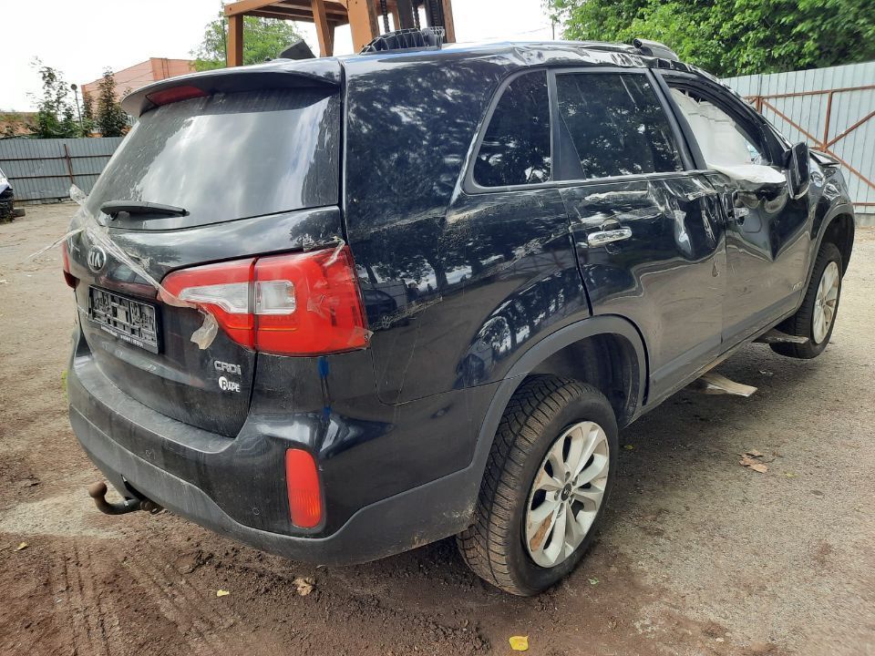 Dezmembrez Kia Sorento 2 FACELIFT 2013 motor 2.2crdi D4HB 197cp cutie de viteze automata dezmembrari