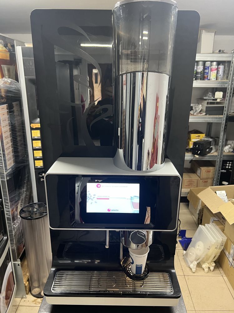 Necta Ferrara touchscreen aparat cafea boabe