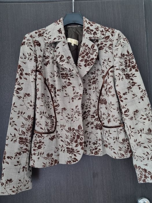 Costum fusta si sacou stare impecabila