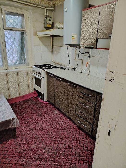 Chirchiq Shaxar ak kavak da 1xonali kvartira ijaraga beriladi