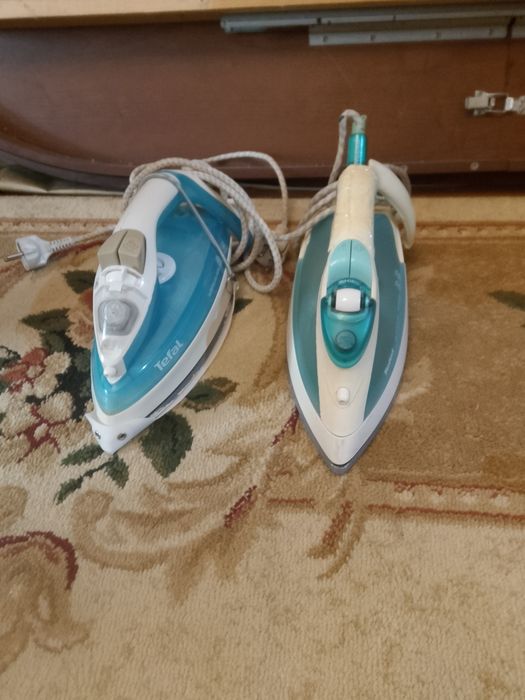 Утюги б/у, в рабочем,  состоянии