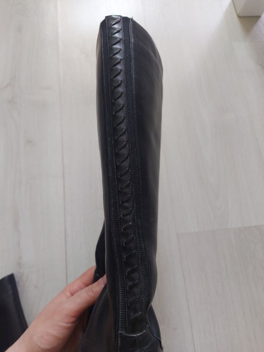 Продам сапоги женские осенние, кожанные