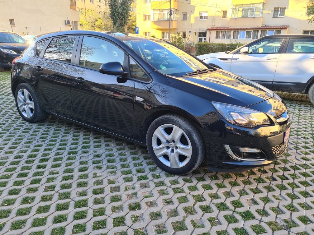 Vand/schimb Opel Astra J 1.7 diesel 110 cp model 2013 euro 5