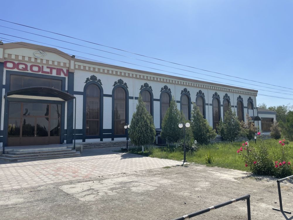 Tuyxona sotiladi