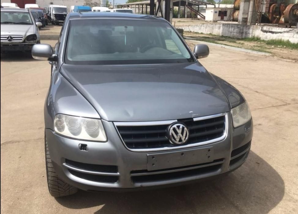 Dezmembrez VW Touareg 7L 2005 SUV 2.5