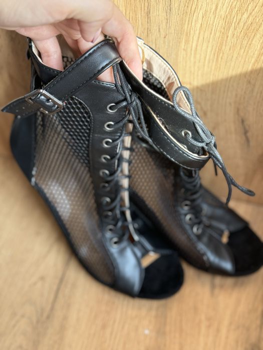 Туфли для танцев