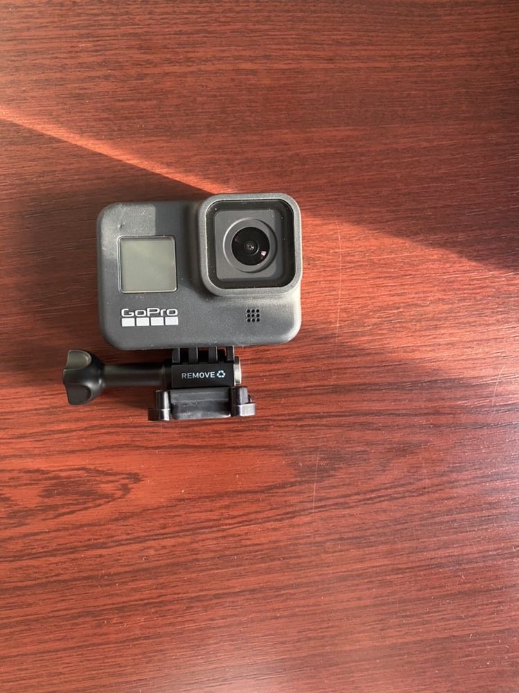 Продам экшн-камеру GoPro Hero 8 Black Edition новая