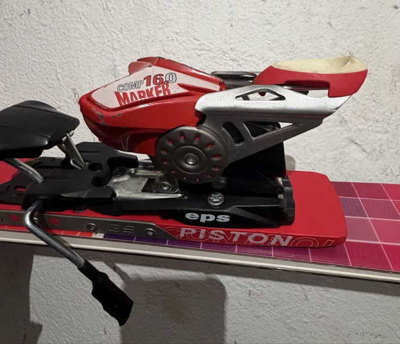 Vand/ Schimb Schiuri de tura Marker 16.0