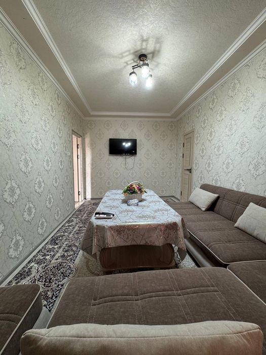 Квартира берилади  Куйлик 5 массив