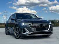 Audi e-tron Audi e tron 55S// 503 cp quatro
