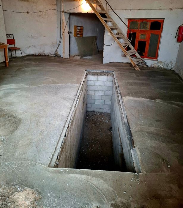 Сдается в аренду под сто  гараж