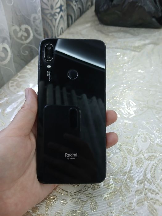 Redmi Note 7 telefoni sotiladi