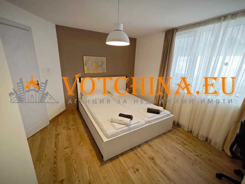 Продава се Тристаен апартамент в Варна, Христо Ботев - 120 кв.м за 1458 €/кв.м - Снимка #9