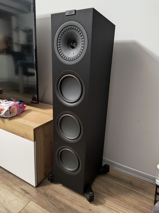 Озвучителни тела Kef Q750