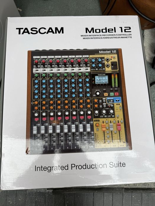 Tascam Model 12 Mixer efecte studio integistrare