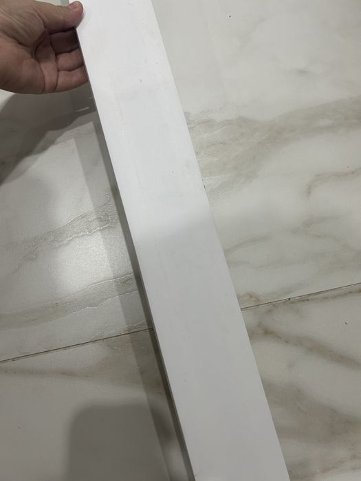 Продам полимерные плинтуса