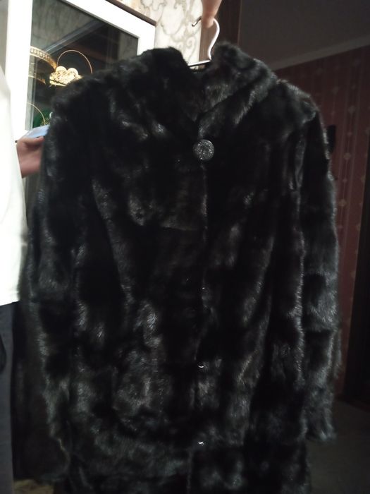 Продам норковую шубу