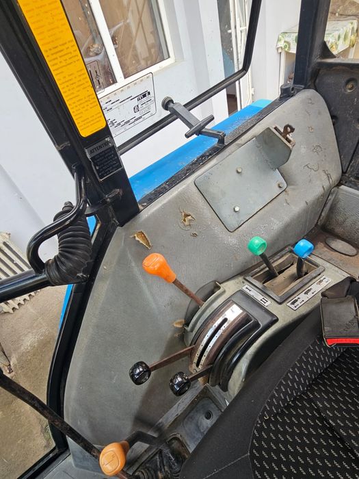 Tractor Ford 4630 / 1992 / 62 cp / Servo