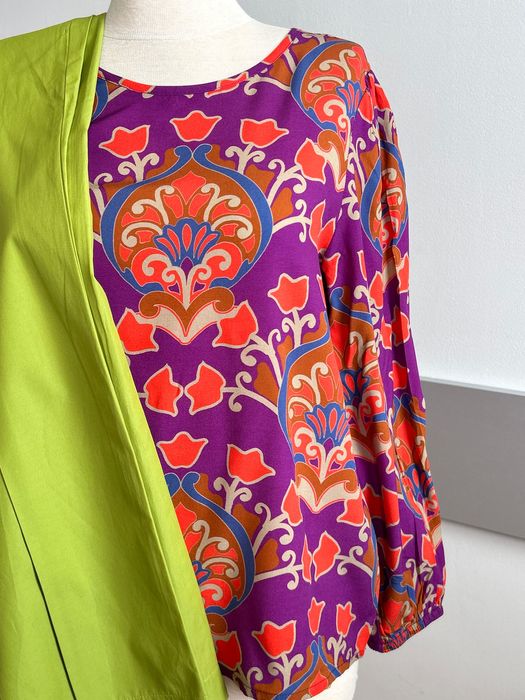 Страхотен сет от широк зелен панталон и цветна туника Geisha