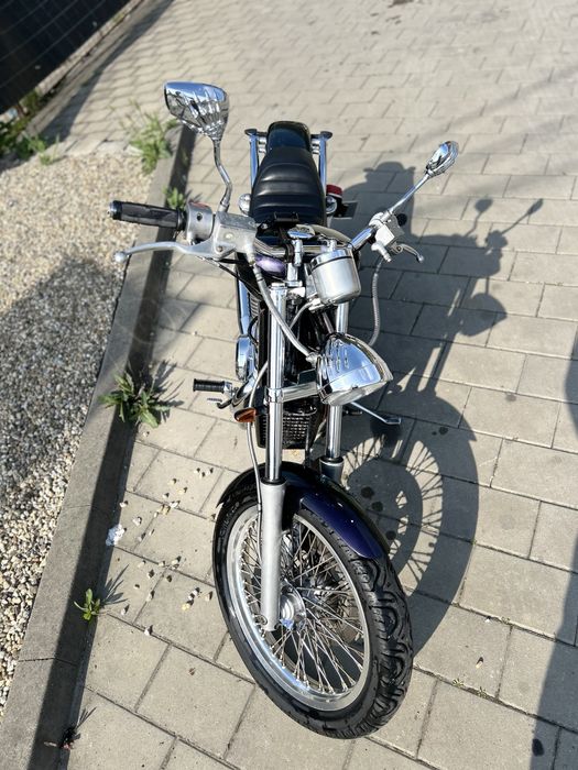 Suzuki intruder 700cm recent inmatriculat