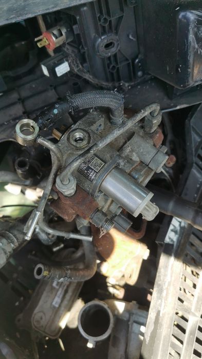 Pompa motorina inalte Toyota Avensis/ Corolla/ Verso/Auris 2.0 d4d 126