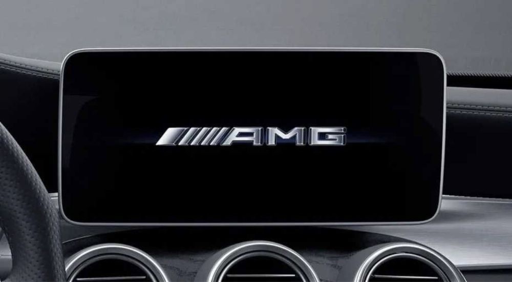 Mercedes Benz Codari Functi Retrofit CarPlay Android Auto AMG