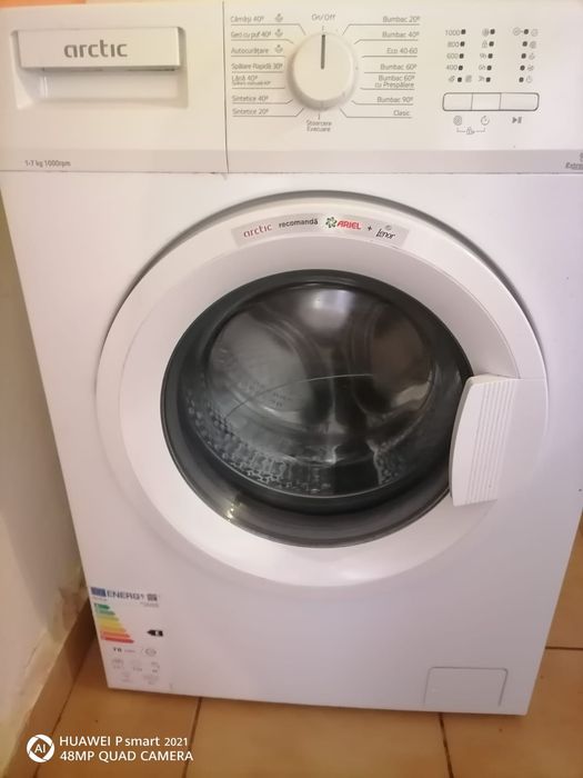 Mașină de spălat rufe ARCTIC
