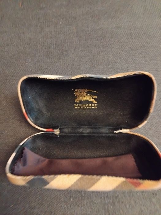 Дамски слънчеви очила BURBERRY