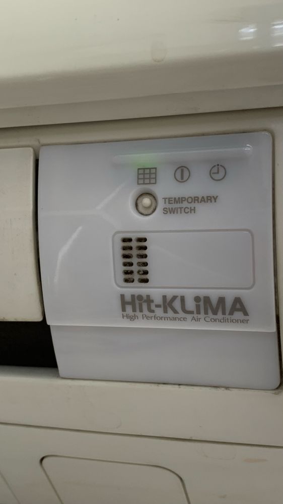 Климатик Hitachi